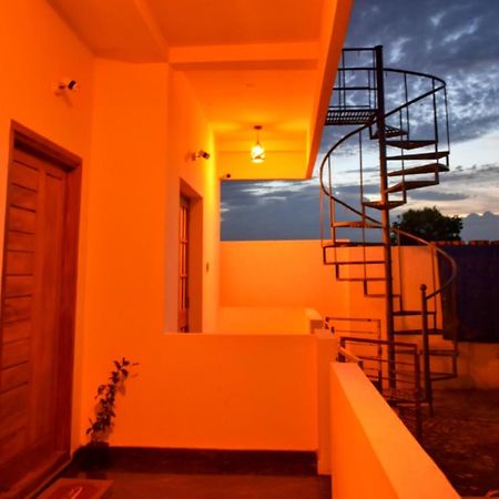 Dkv Beach View Bahur Exterior foto